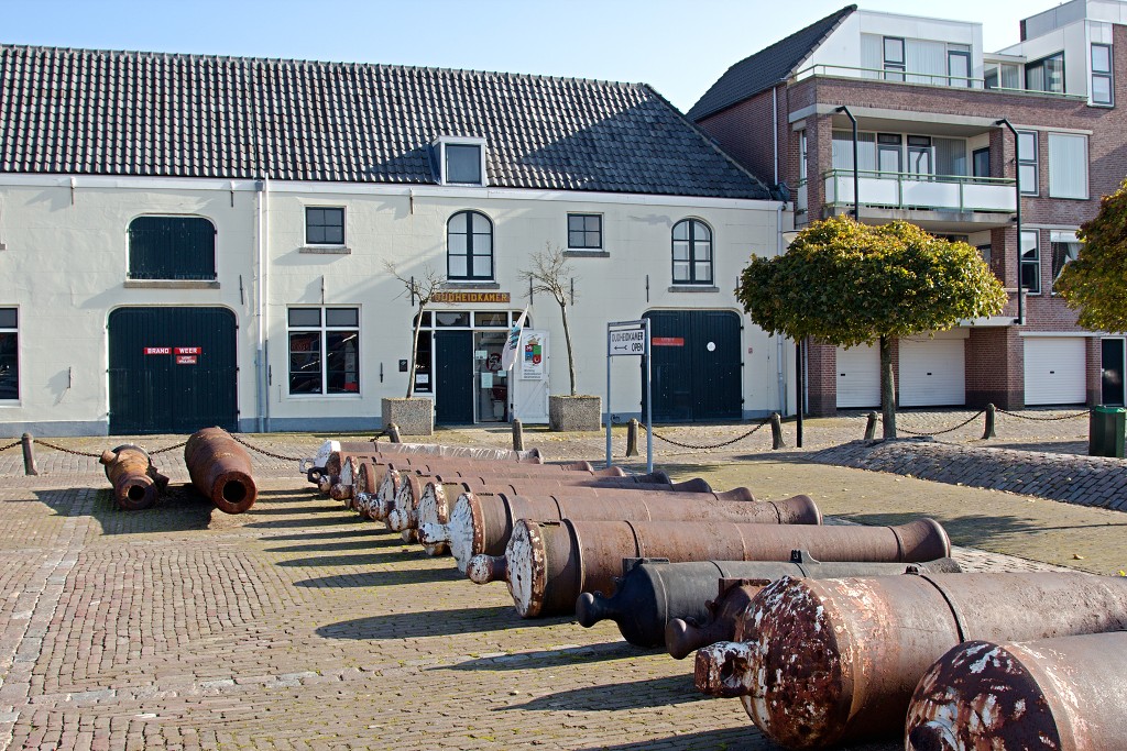hellevoetsluis vestingstad voorne putten Droogdok Jan Blanken hdr vestingswallen kazerne bernisse